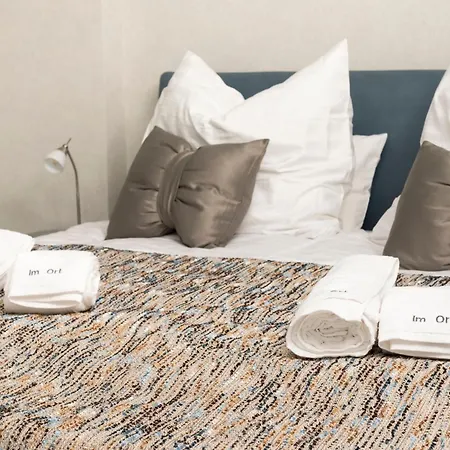 Im Ort Uebernachten ヴァーレンドルフ