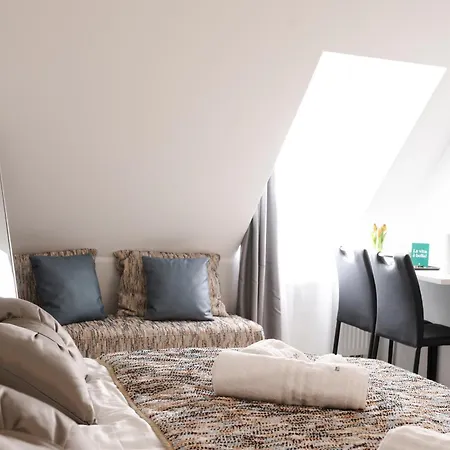 ベッド・アンド・ブレックファスト Im Ort Uebernachten