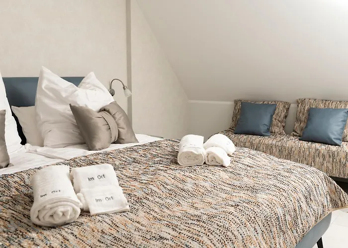 Im Ort Uebernachten 住宿加早餐酒店 瓦伦多夫