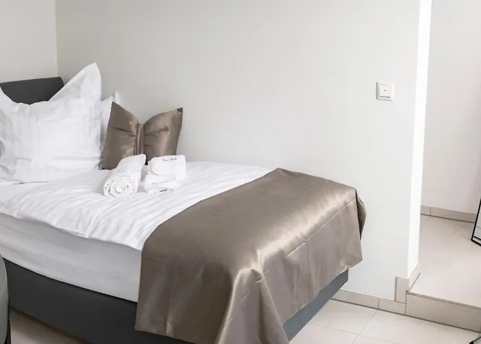 Im Ort Uebernachten 住宿加早餐酒店 3*