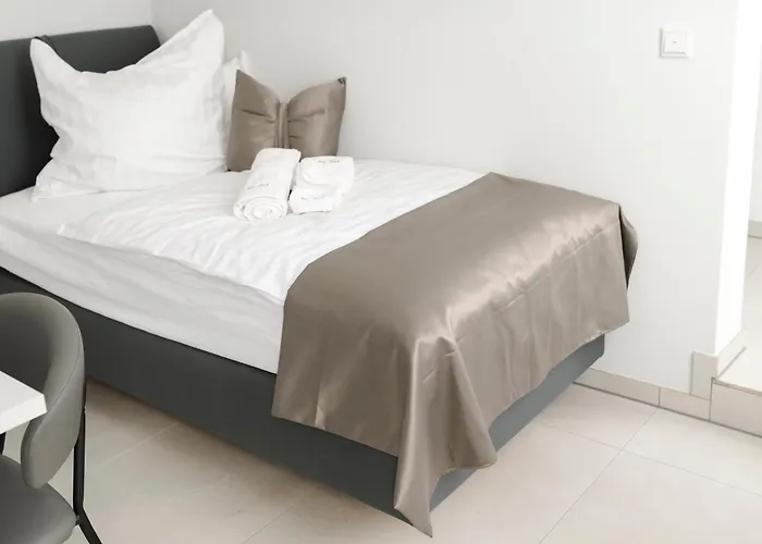 Im Ort Uebernachten 3* 瓦伦多夫