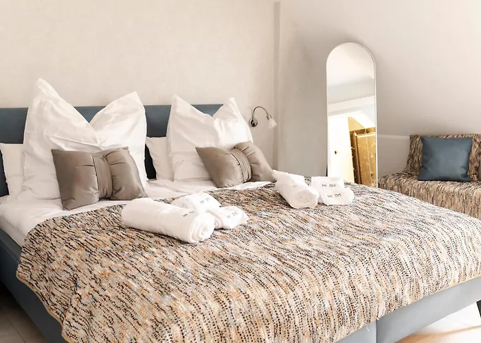 Im Ort Uebernachten 3* 瓦伦多夫